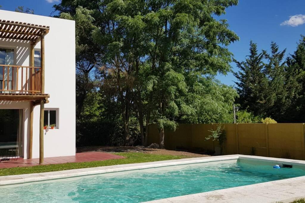 Cabana Los Robles Tandil Exteriör bild